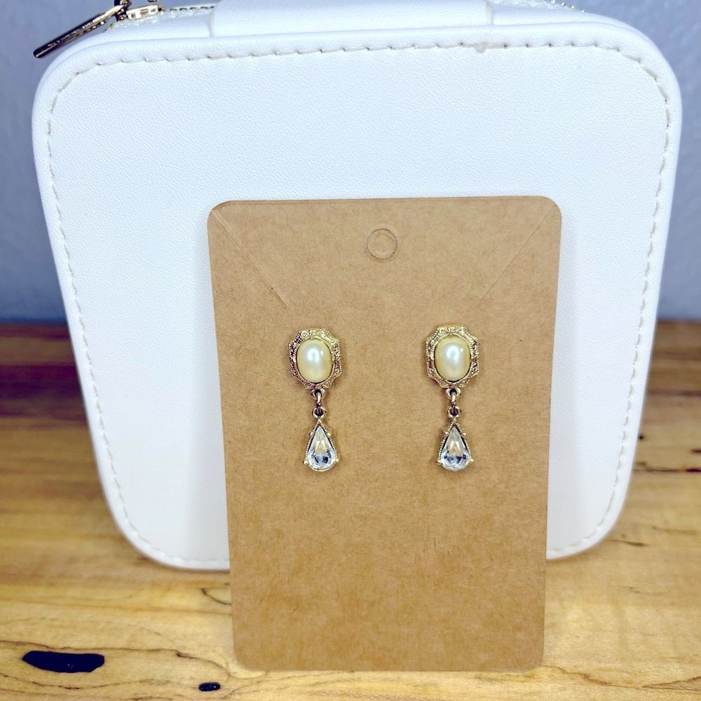 Vintage Costume Jewelry Earrings